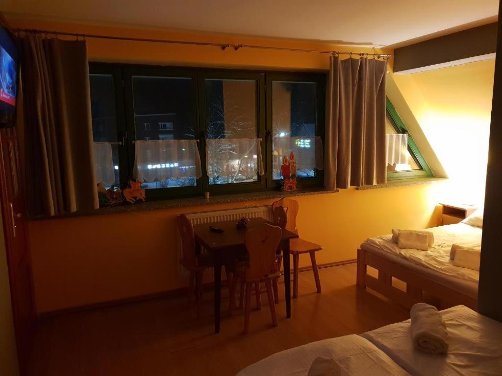 Apartamenty Pokoje Zakopane Bagian luar foto